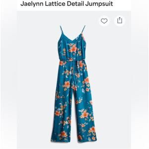 Stitch Fix Jaelynn Skies are Blue Floral Jumpsuit Size Medium Petite